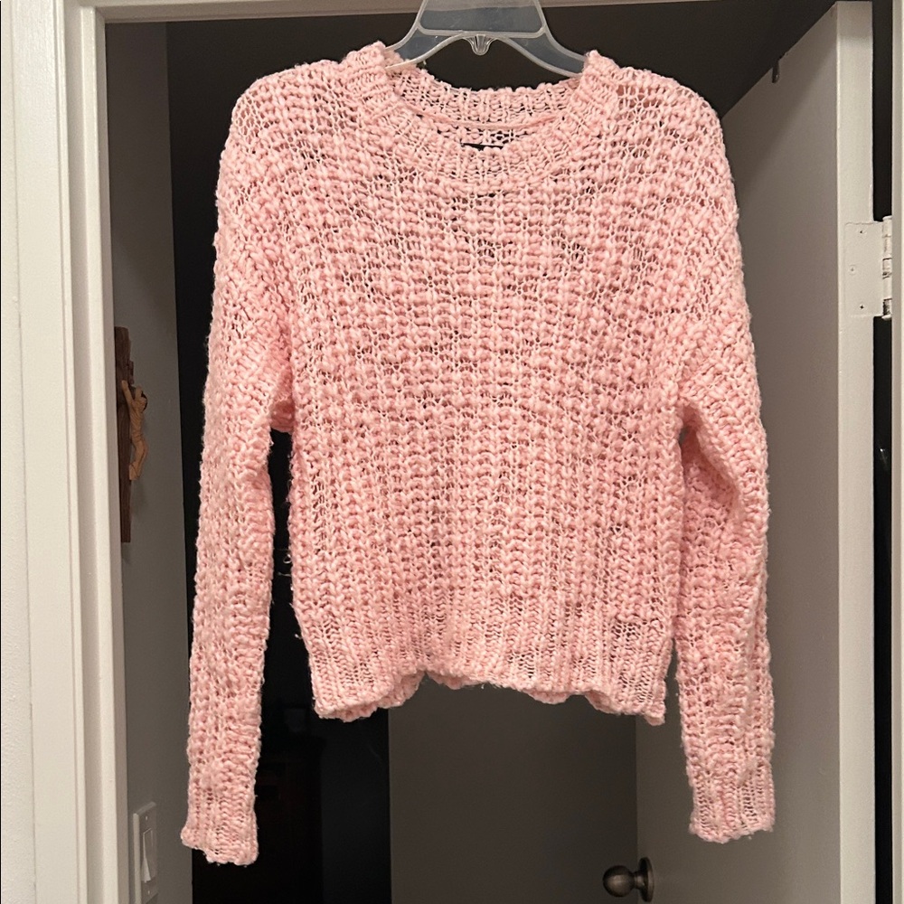 Forever 21 Soft Pink Crew Neck Sweater